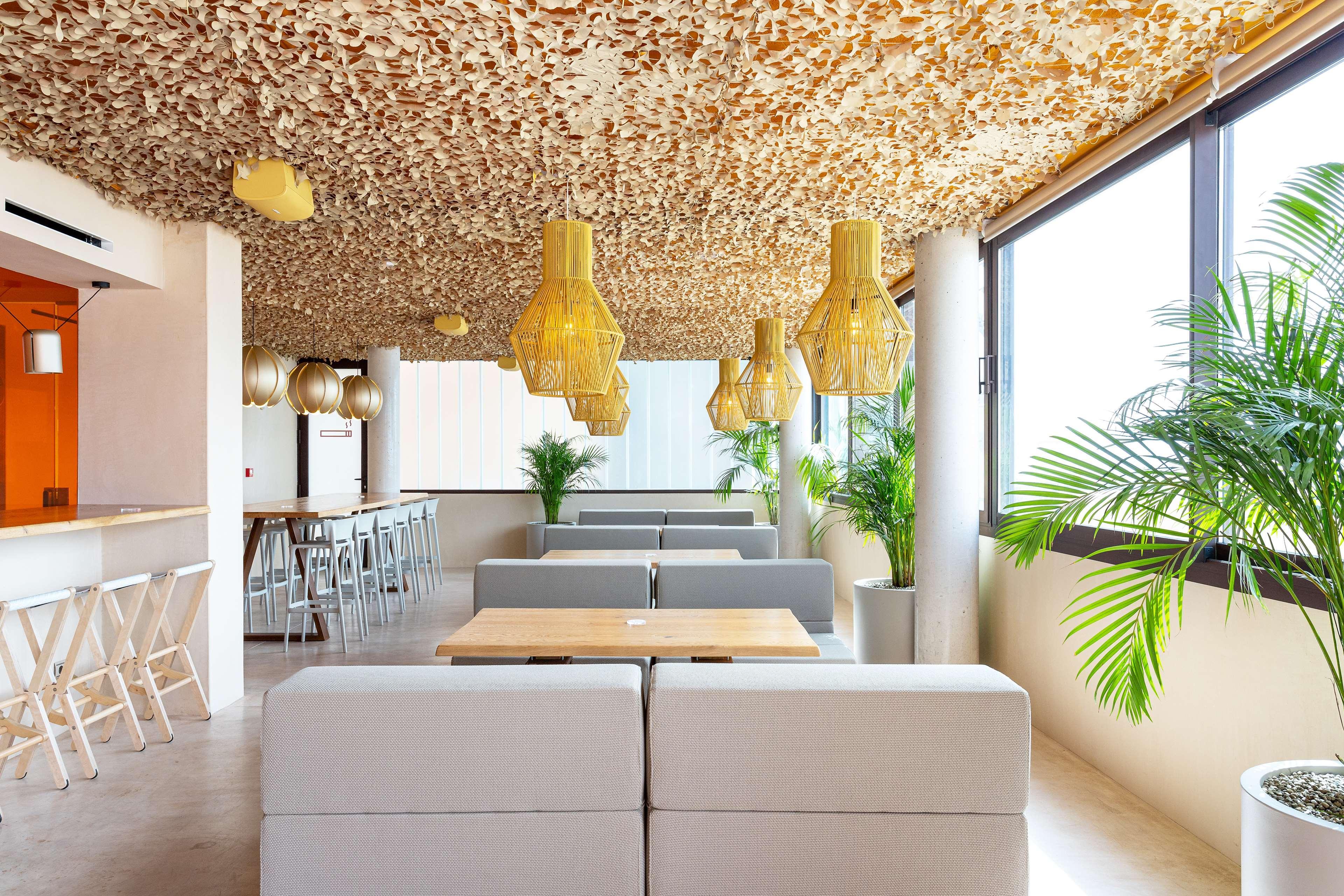 Higueron Hotel Curio Collection By Hilton (Adults Only) Fuengirola Exterior photo The interior of the restaurant