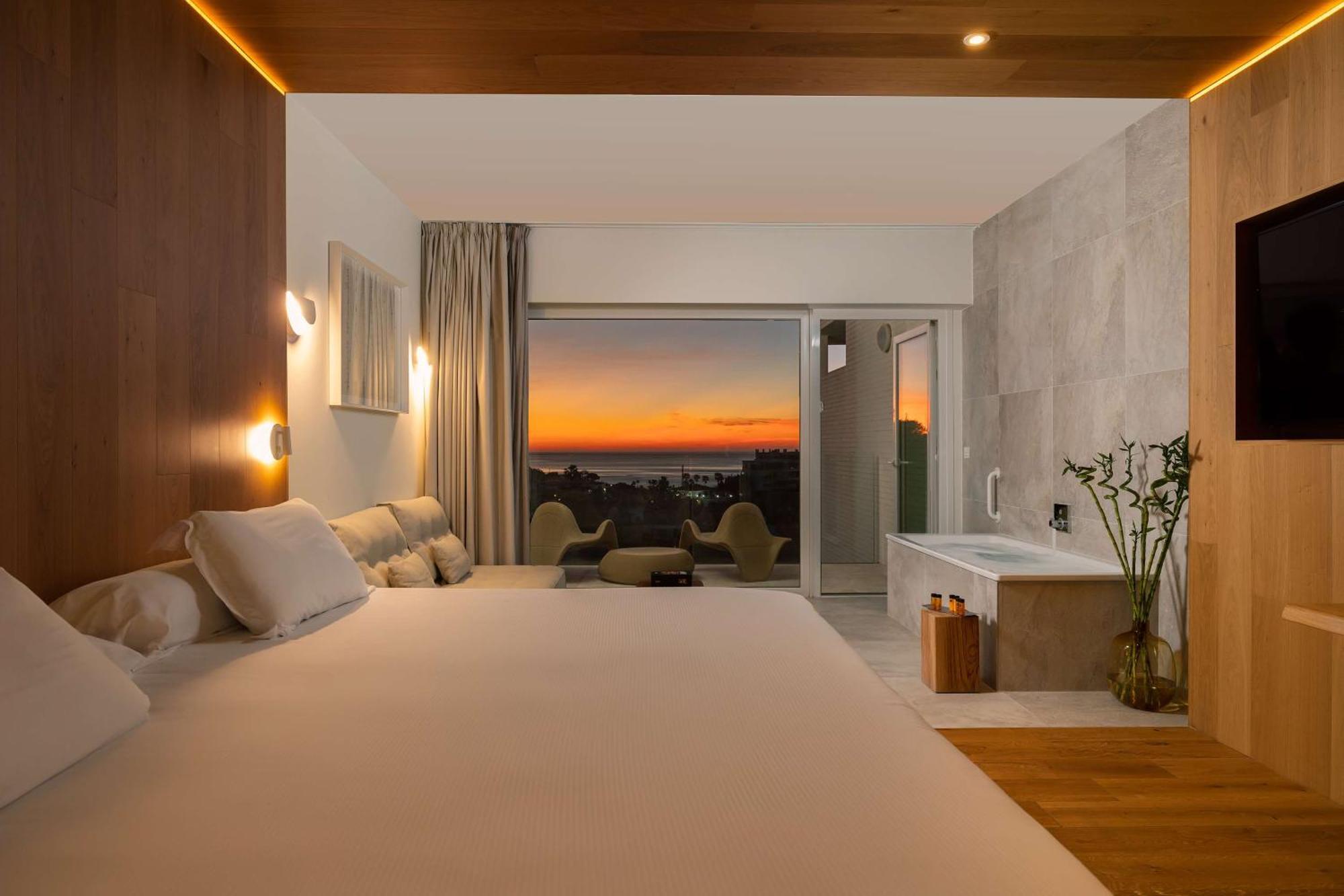 Higueron Hotel Curio Collection By Hilton (Adults Only) Fuengirola Exterior photo