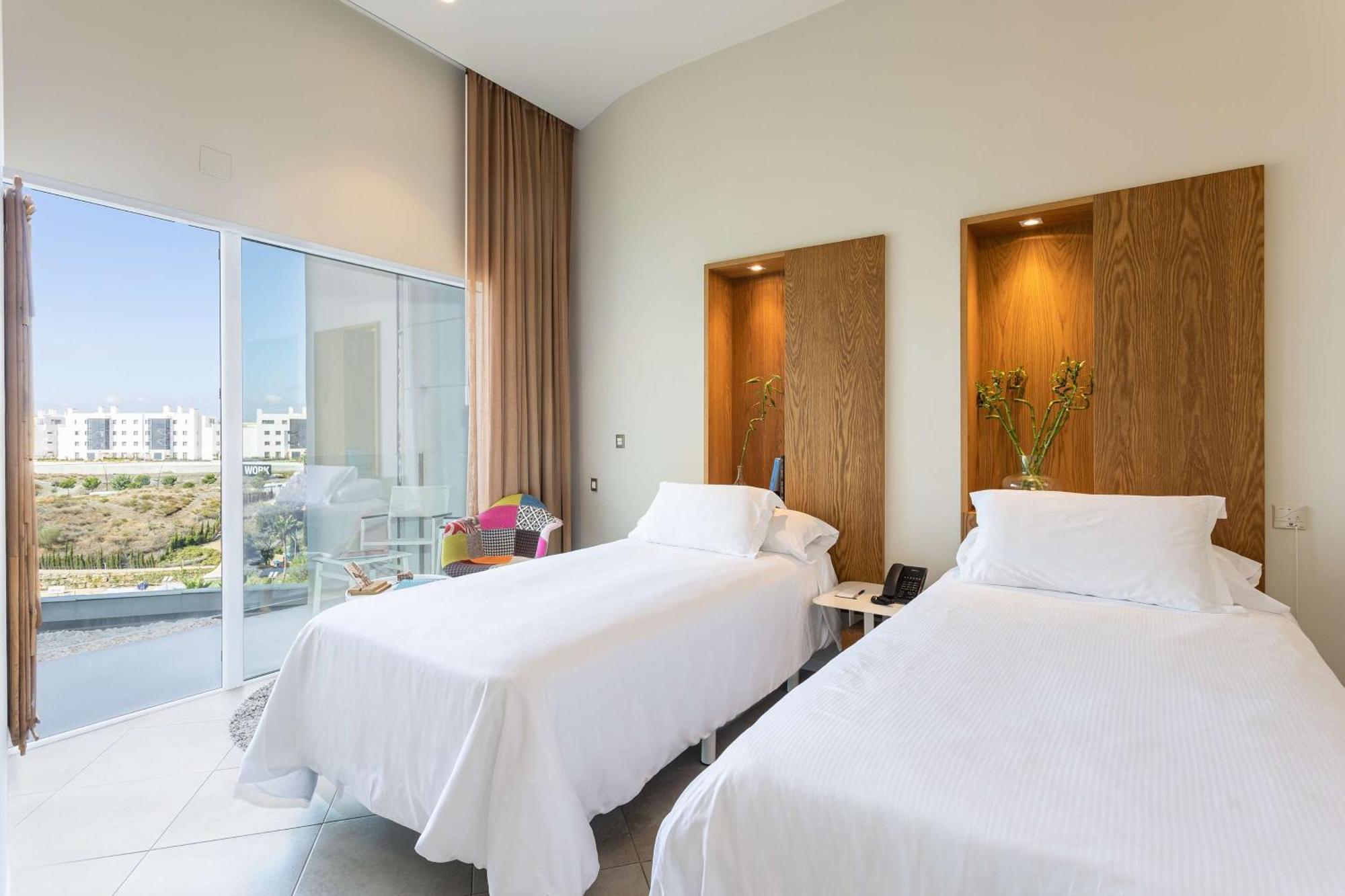 Higueron Hotel Curio Collection By Hilton (Adults Only) Fuengirola Exterior photo Deluxe room